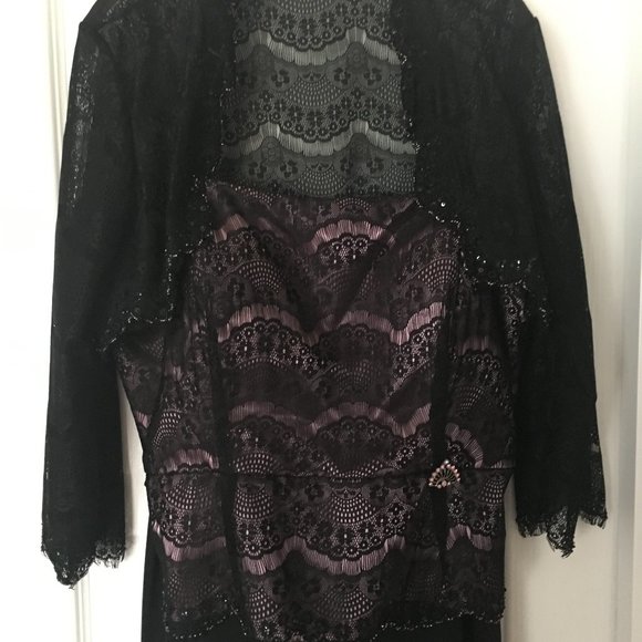 Gown - Mother of bride, groom, formal - Picture 1 of 6